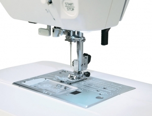 Компьютерная швейн машина Janome ArtDecor 7180
