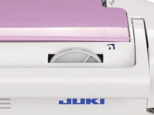 Компьютерная швейная машина JUKI QM 900