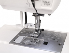 Компьютерная швейная машина Janome Clio 200