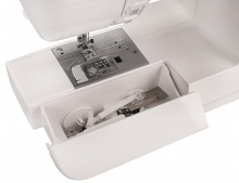 Компьютерная швейная машина Janome Clio 200
